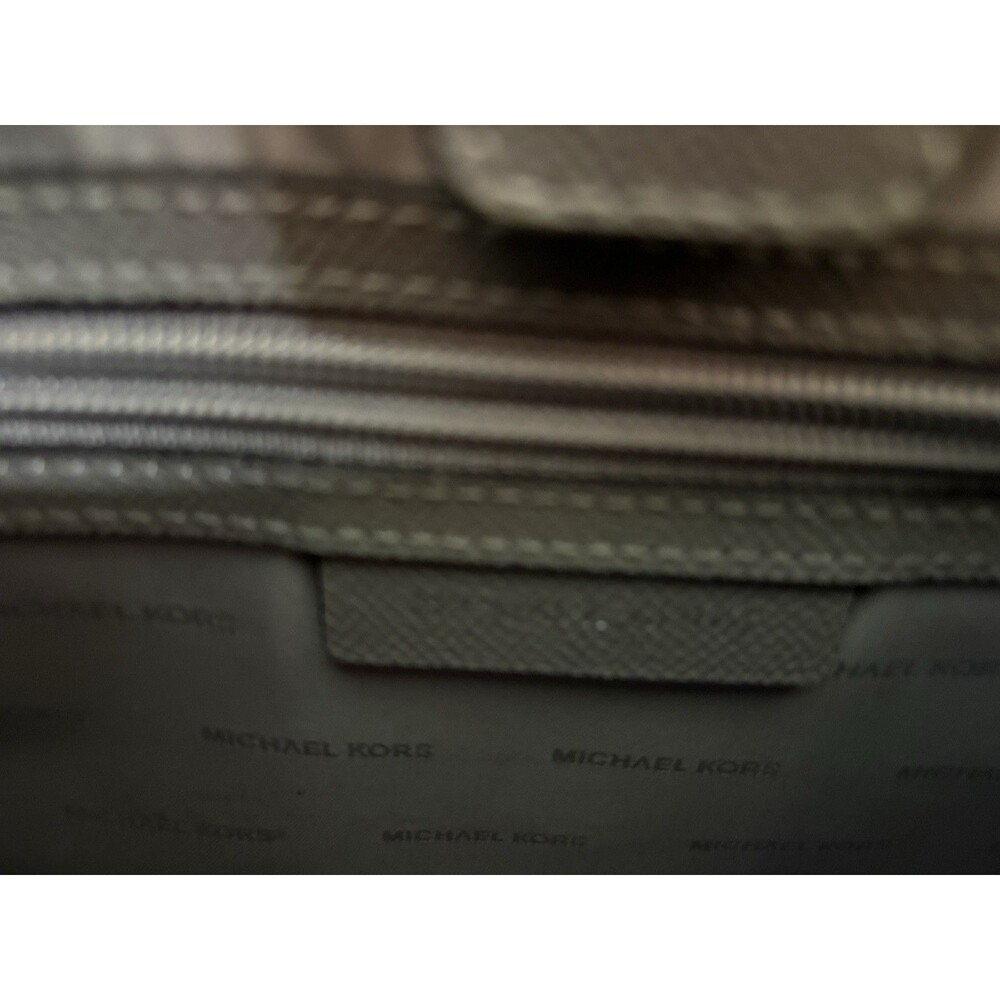 Michael Kors Purse Maddie Tote Shoulder Bag Gray Leather Silver Logo Charm - Picture 12 of 12